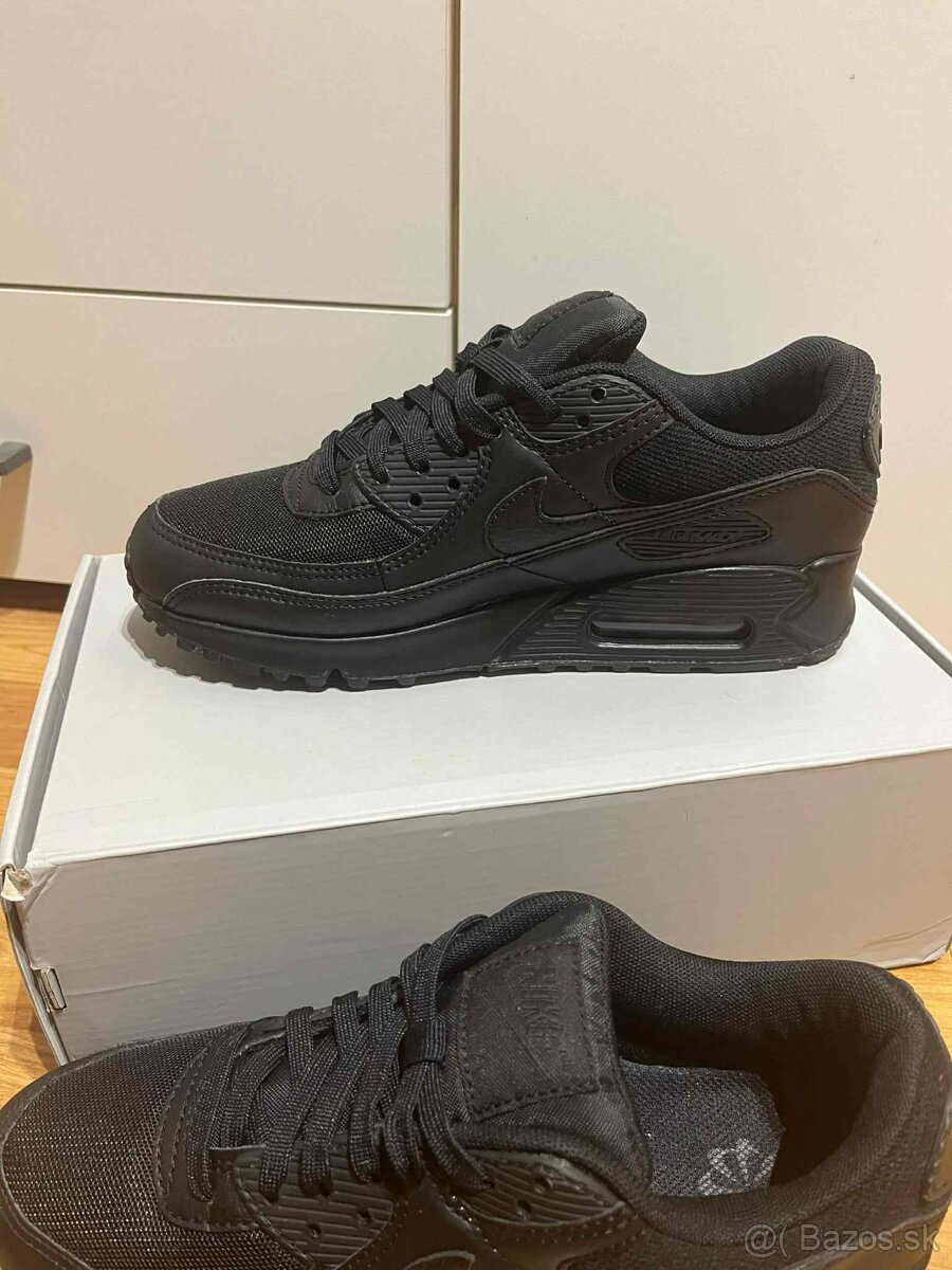 Tenisky Nike Air Max 90 - 7