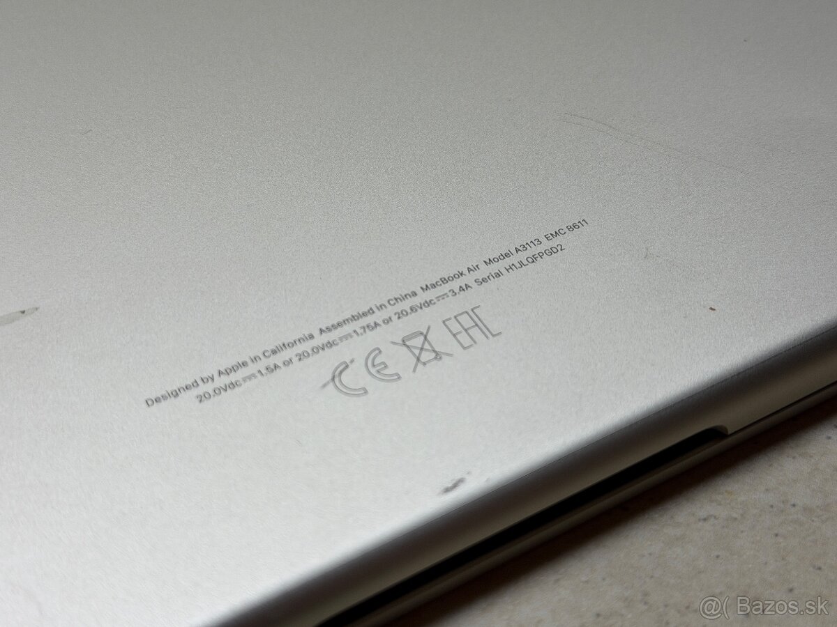 Apple MacBook Air 13,6", M3, 8GB, 512GB - 7