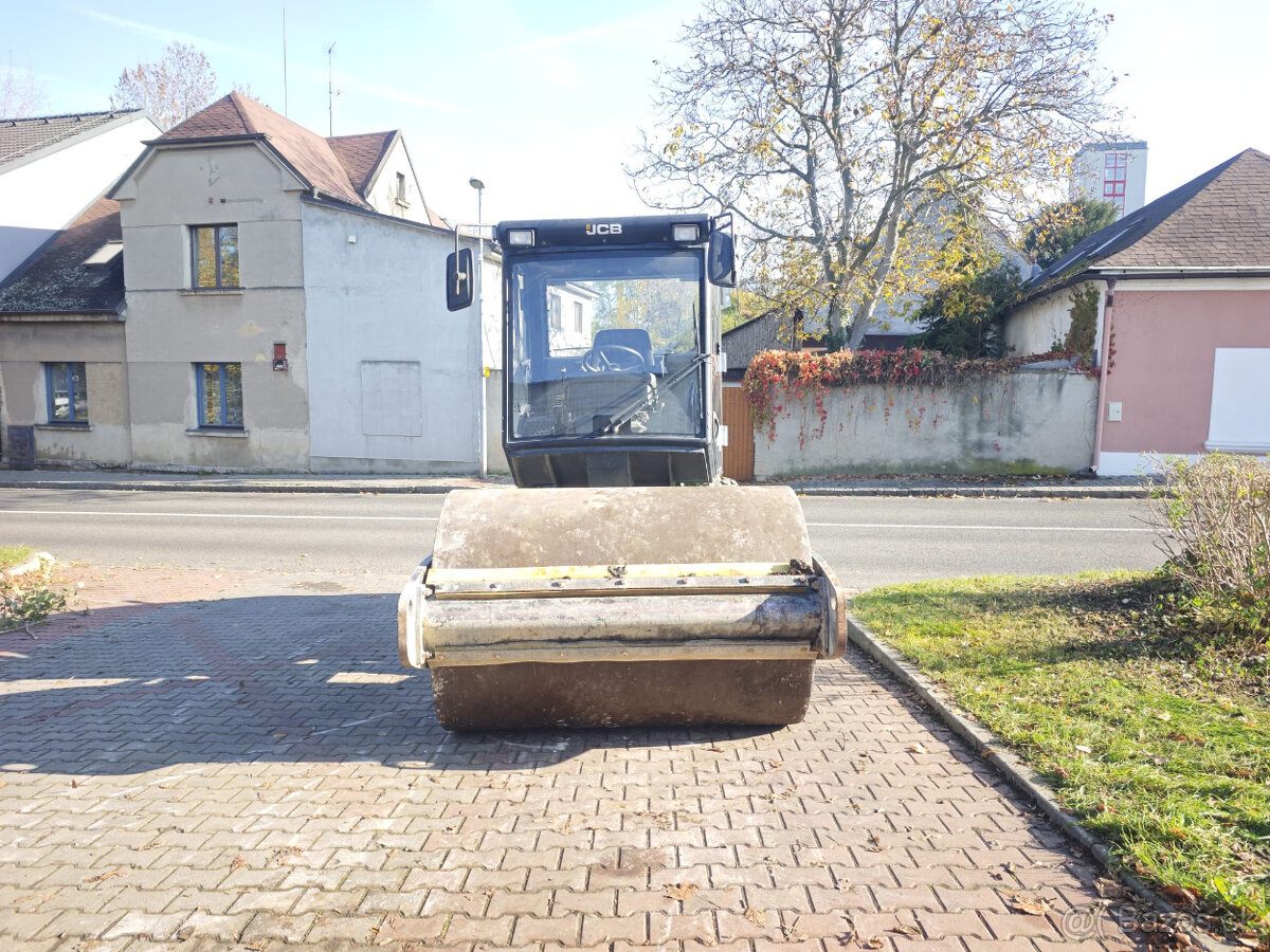 Vibracny valec JCB VM75 rv2011 2540m.h Bomag Hamm Dynapac - 7