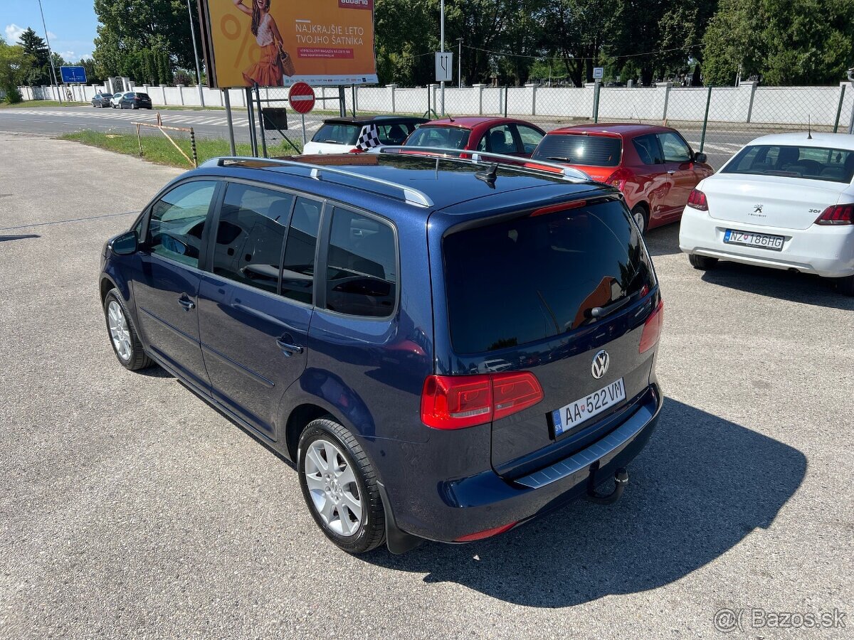 VW Touran 2.0TDI diesel, 103kW, MT/6, rok:08.2010. - 7