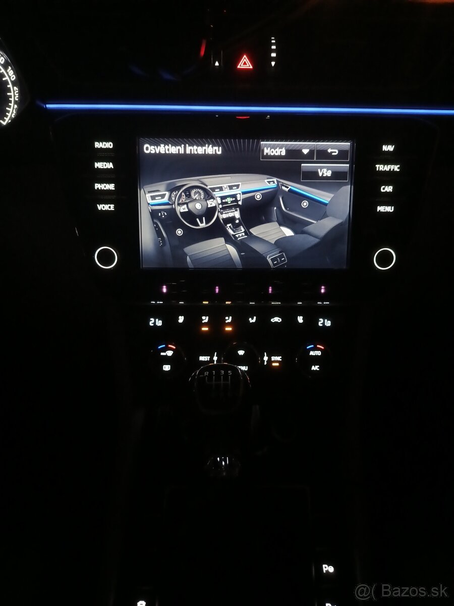 Škoda Superb combi 2.0 TDI 110 kw - 7