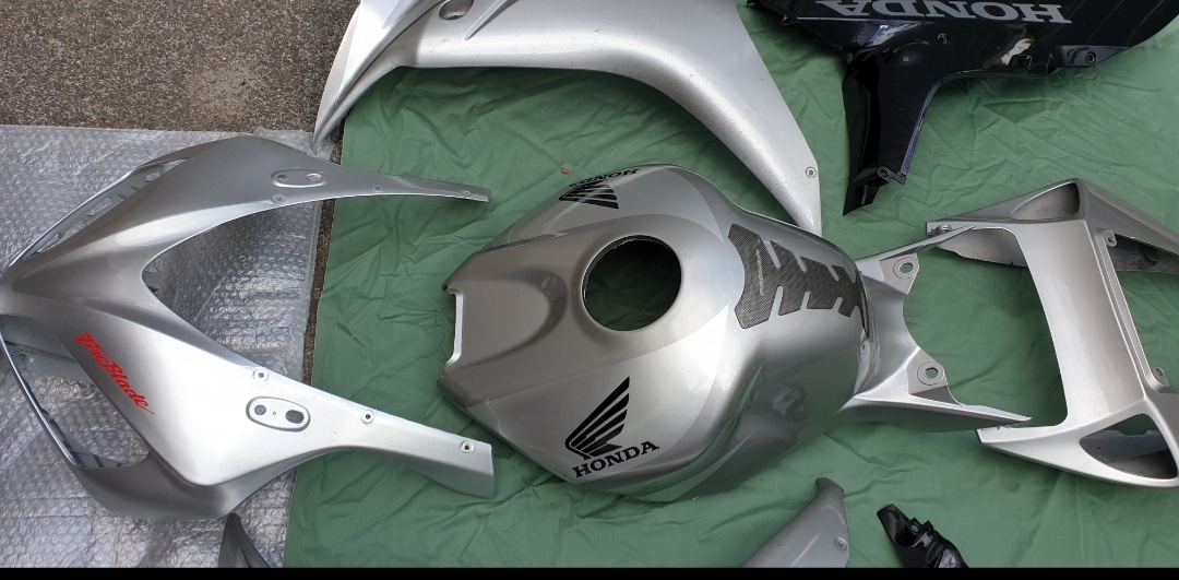 Plasty kapoty cbr - 7