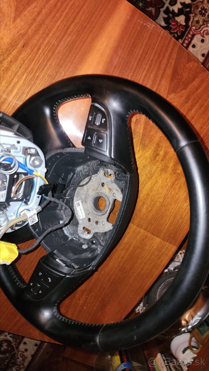 Volant Superb 2, Octavia 2 - 7