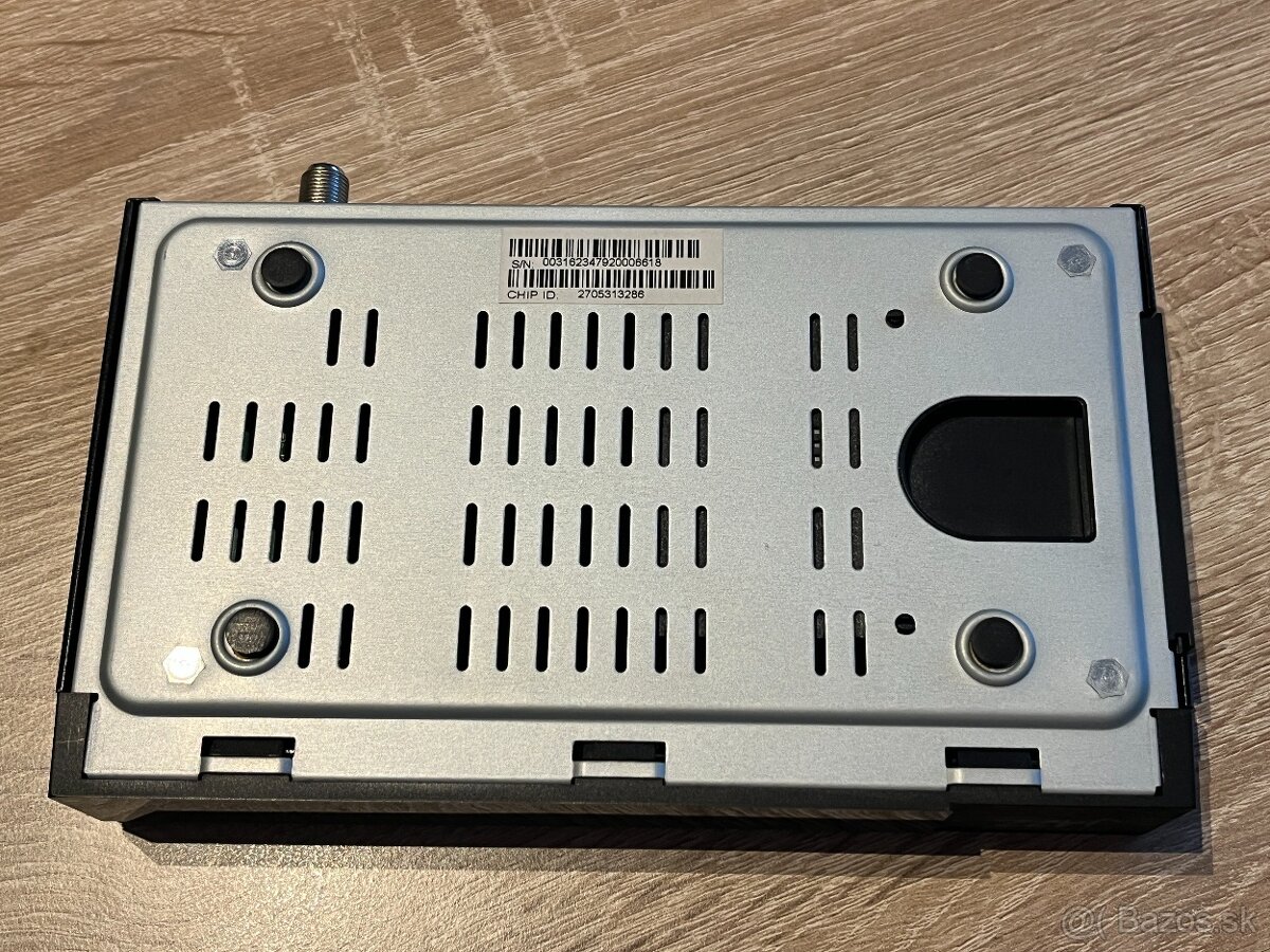 Predám satelitný príjímač Zircon Jazz - 7