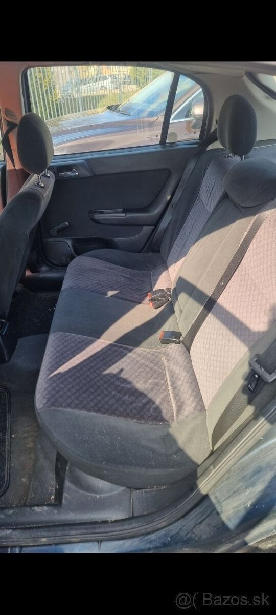 Predám Opel Astra G 1.7 DTI 2002– ťuknuta predná časť, nová - 7