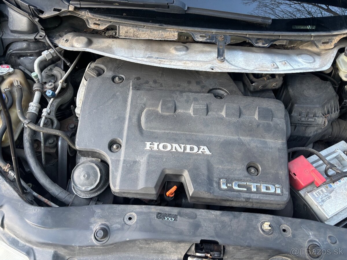 Rozpredám Honda civic 8g 2.2 cdti 103kw UFO - 7