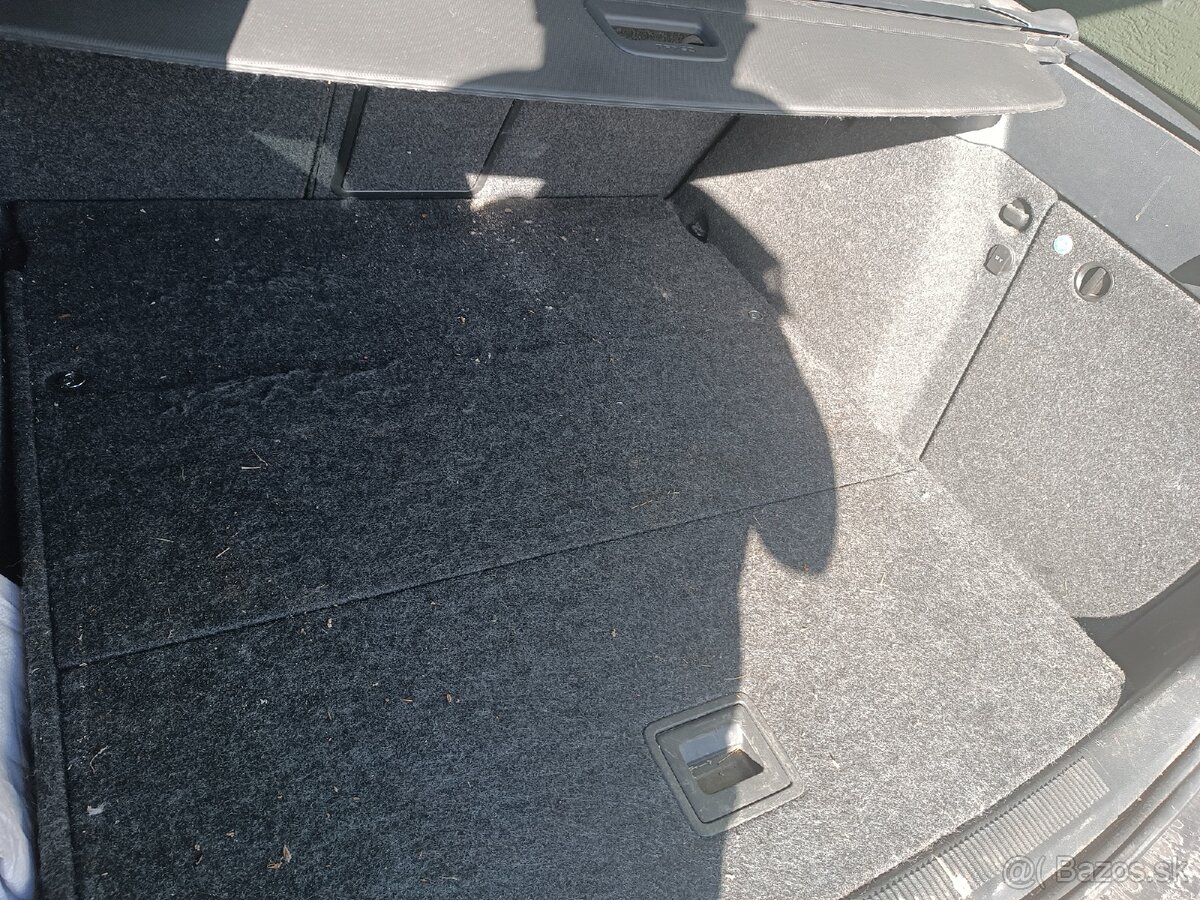 Škoda octavia 1.6 TDI - 7