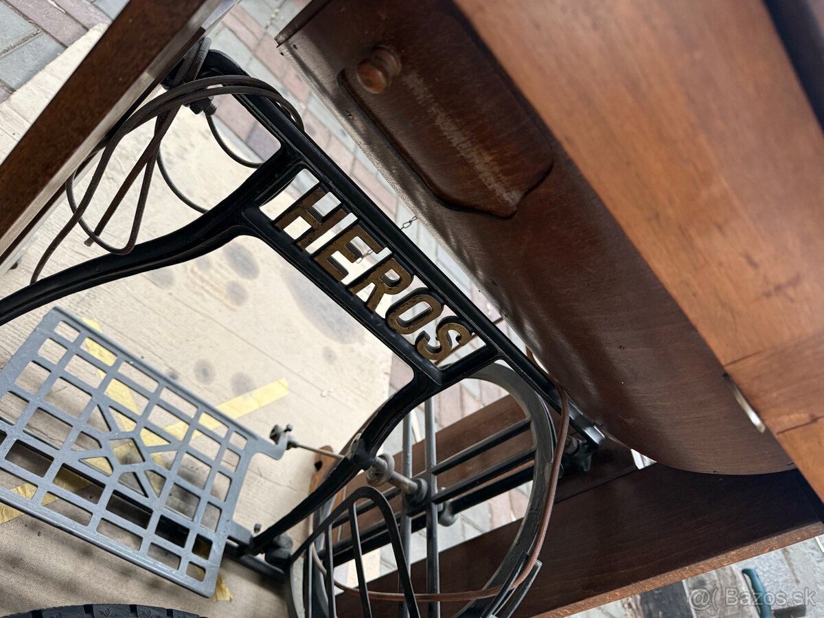 HEROS šijačí stroj - 7