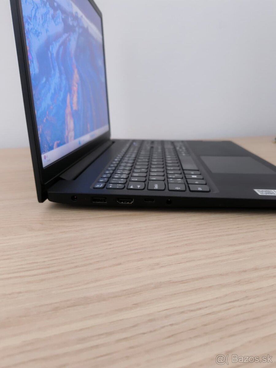 Lenovo V15 G3 IAP - 7