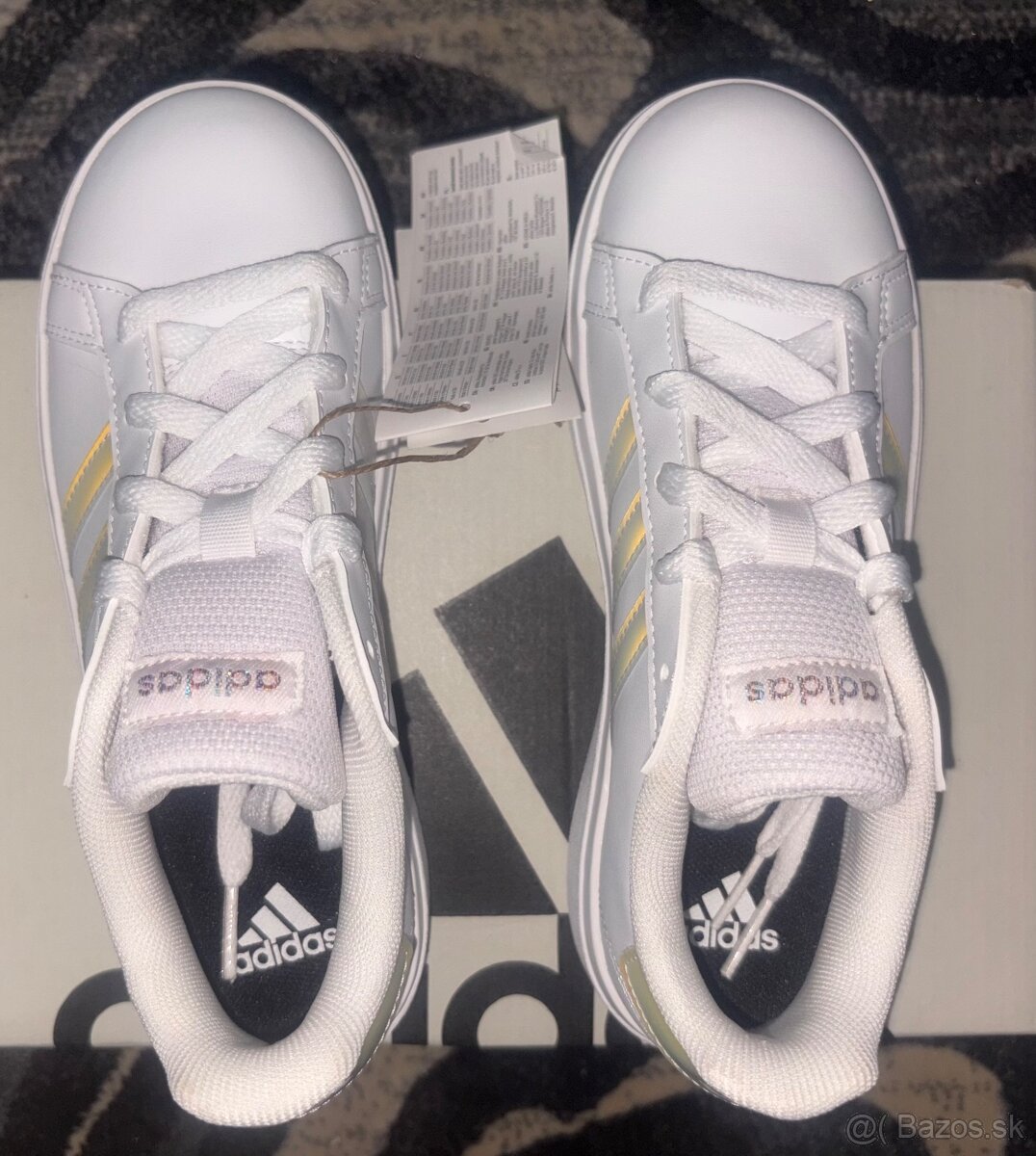 Tenisky ADIDAS v.33 s visačkou - 7