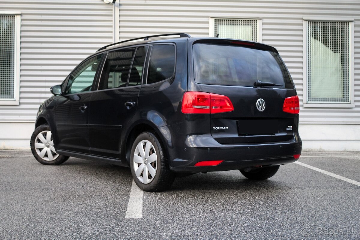 Volkswagen Touran 1.6 TDI DSG - 7