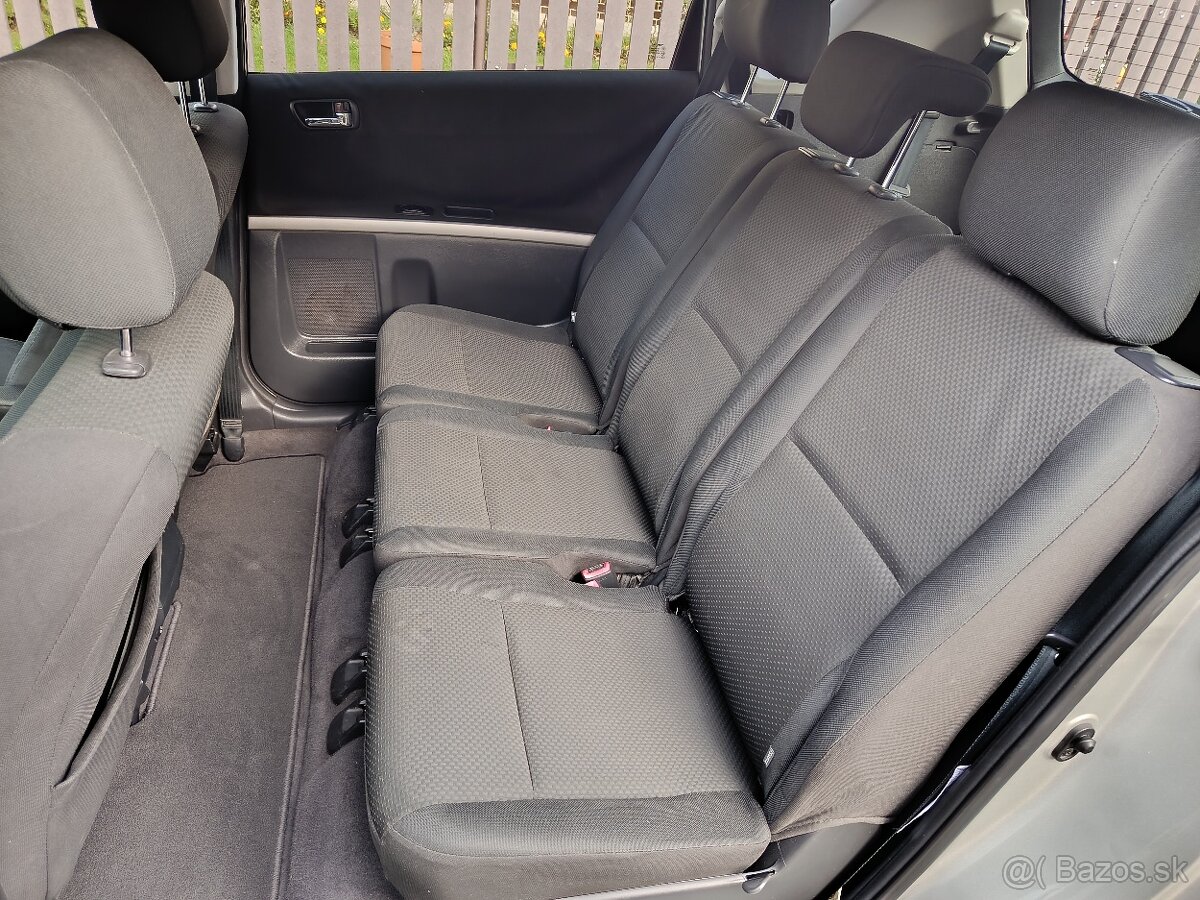 Toyota corolla verso 7-miest - 7