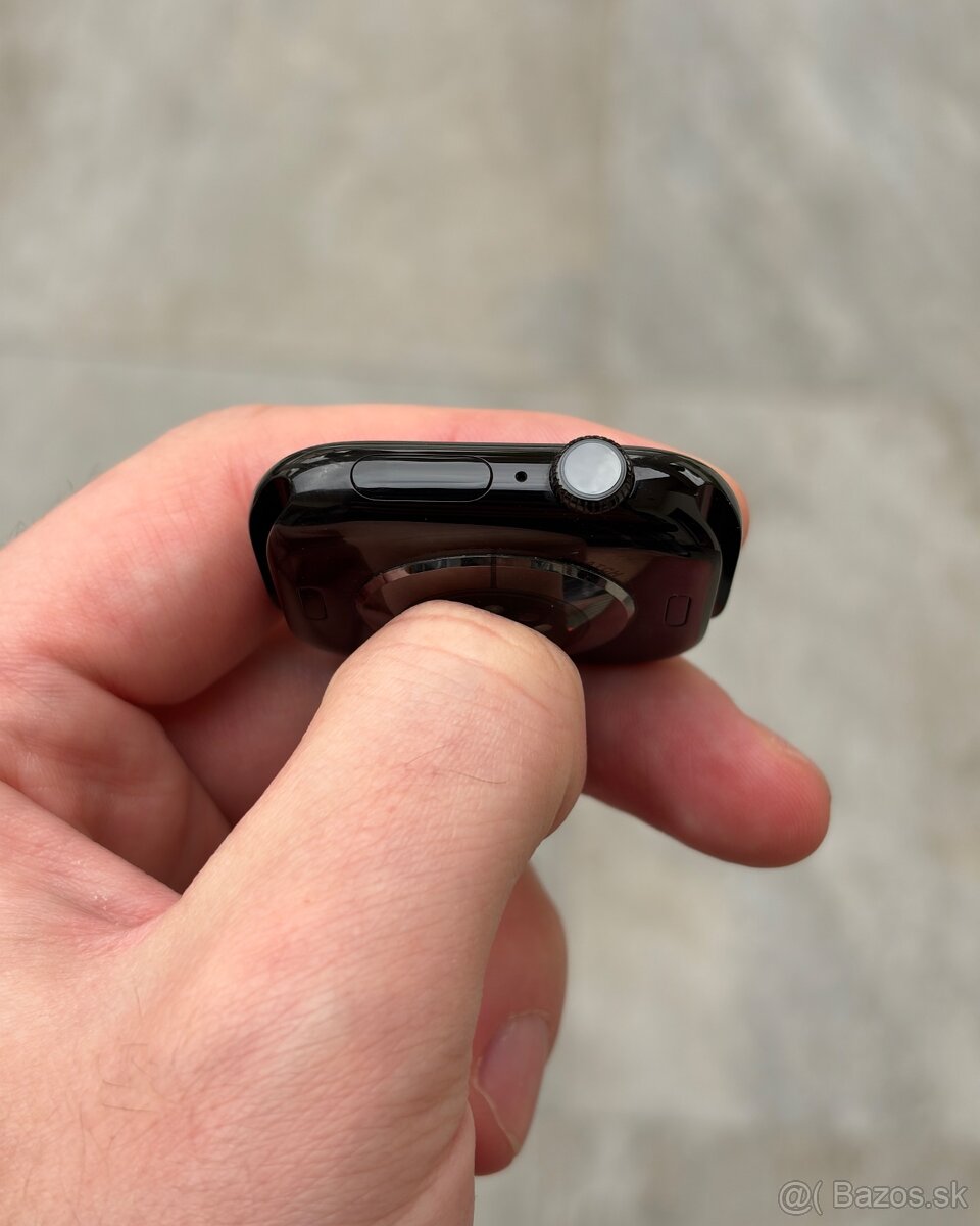 Apple Watch Series 10 46 mm Jet Black + extra náramok zdarma - 7