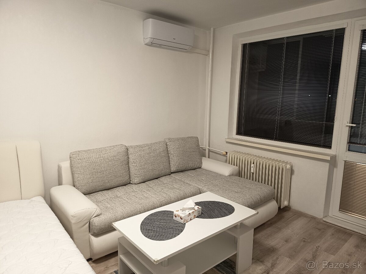 Prenájom 1izb byt - 7