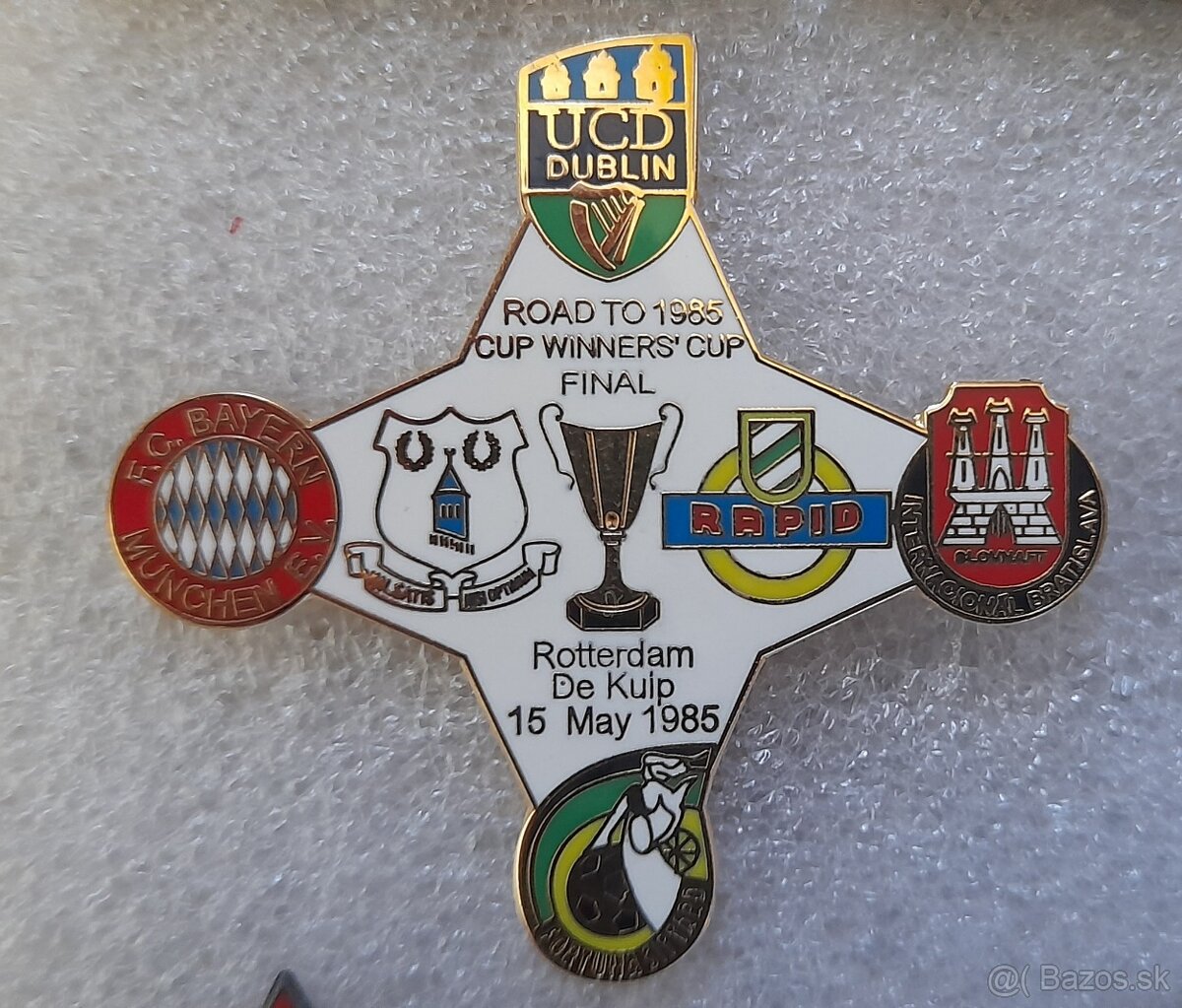 Kúpim odznaky 3 - 7