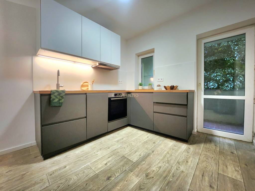 ASSENZIO - PRENÁJOM - 2-IZBOVÝ BYT - 57 m2 - DOLNÁ ULICA - S - 7