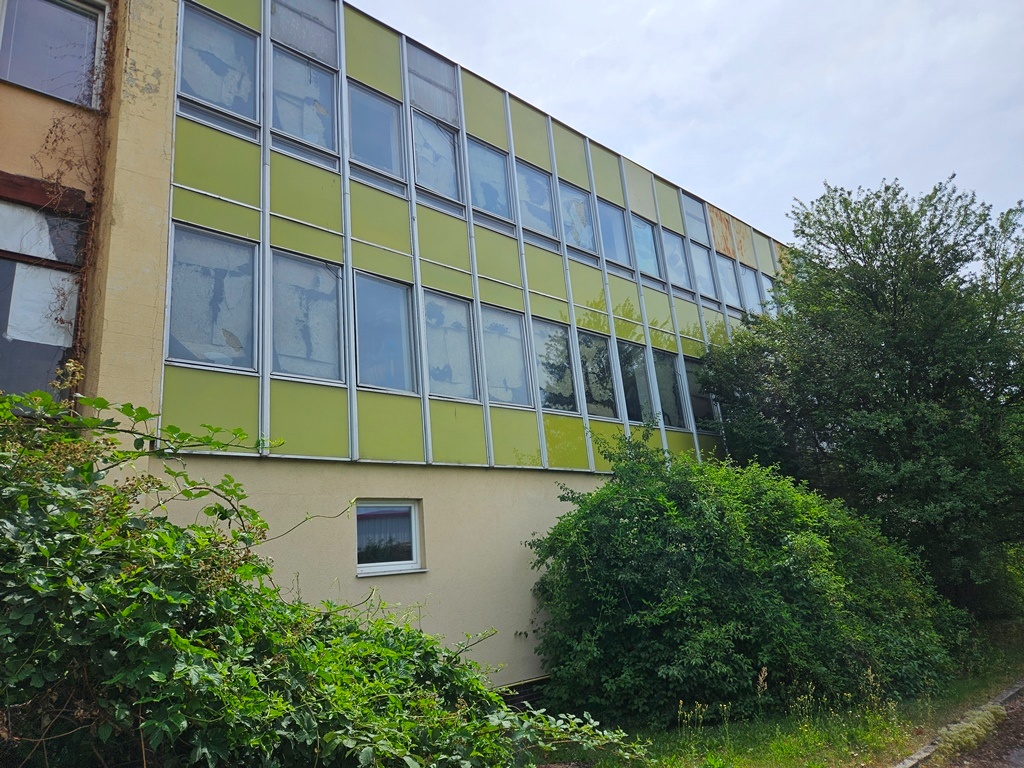 DRAŽBA-ADM.BUD.súp. č. 10100 na ul. Rybničná,obec Bratislava - 7