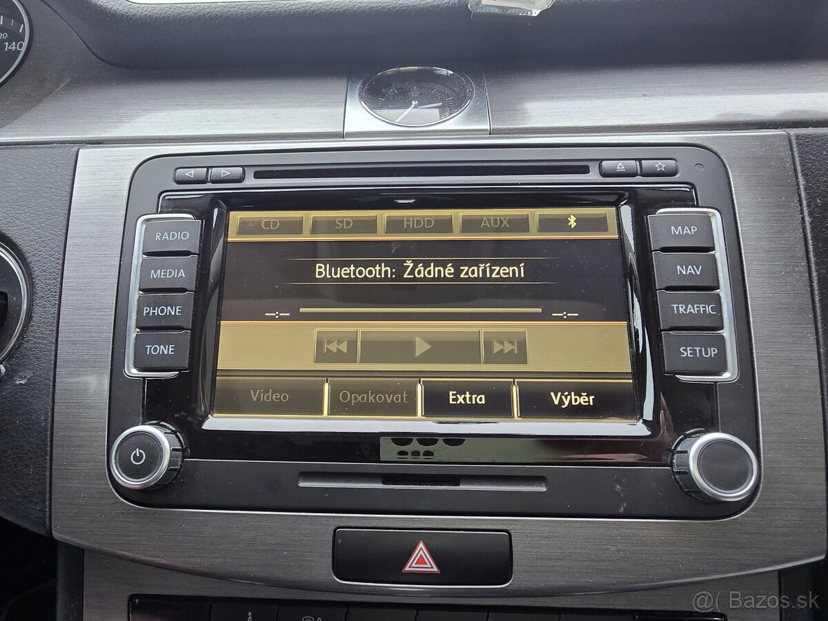 Ponúkam na predaj navigáciu RNS510 - 7