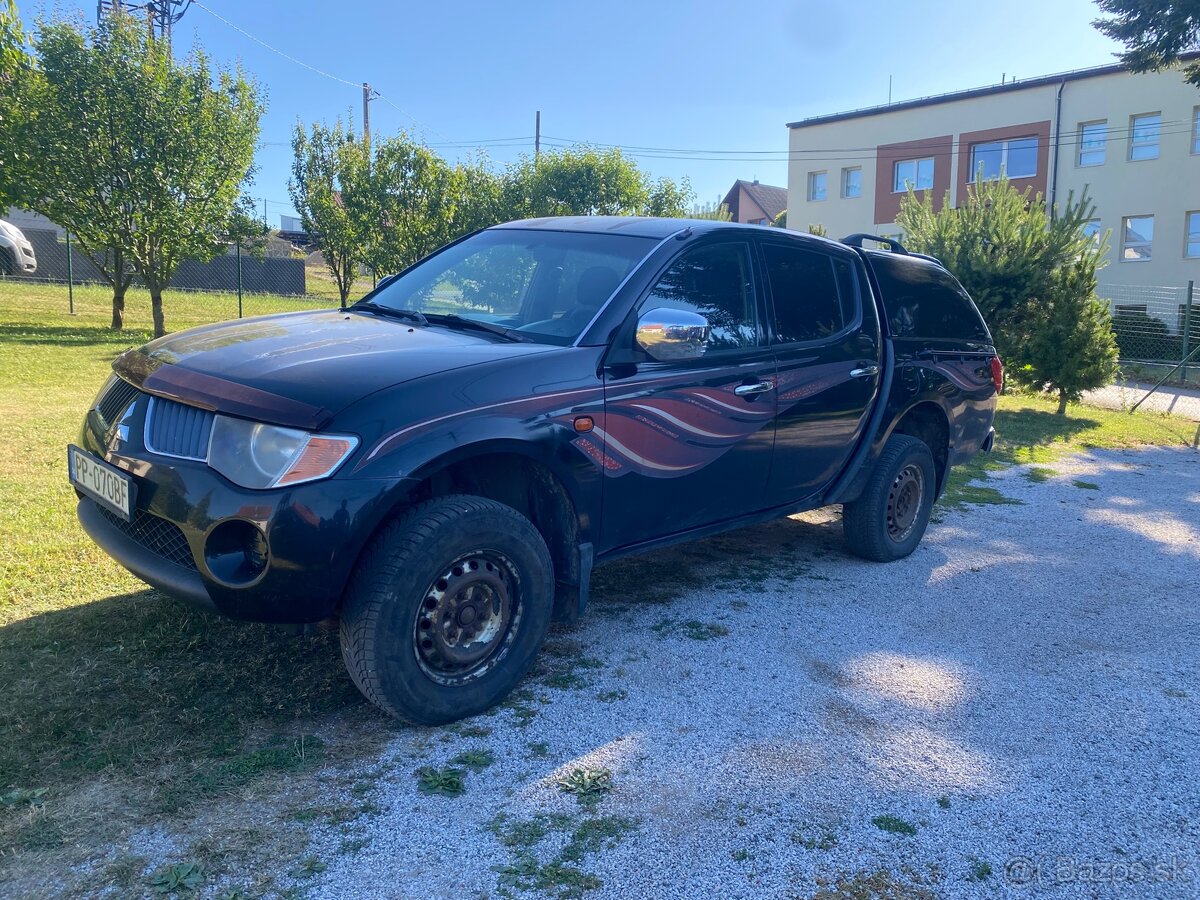 Mitsubishi L200 - 7
