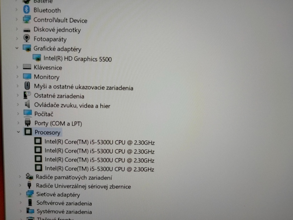 predám ntb Dell latitude e5550 /Intel core i5 / 8gb ram /ssd - 7