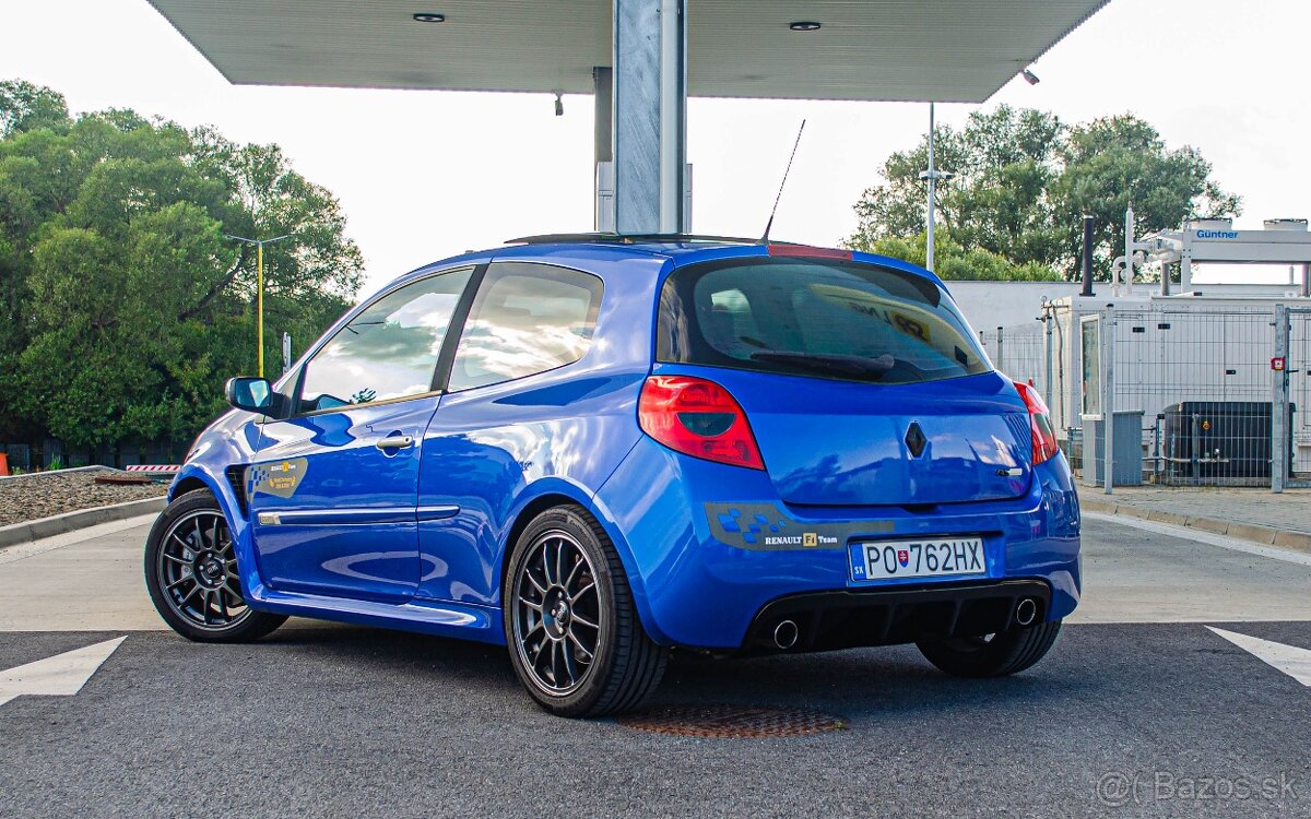 Renault Clio RS 2.0i 16V - 7