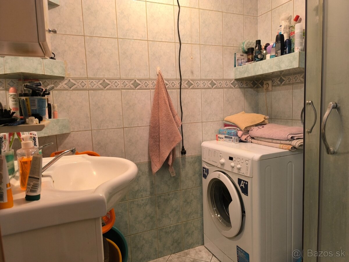 Predáme 2 izbový byt v Malackách - 7