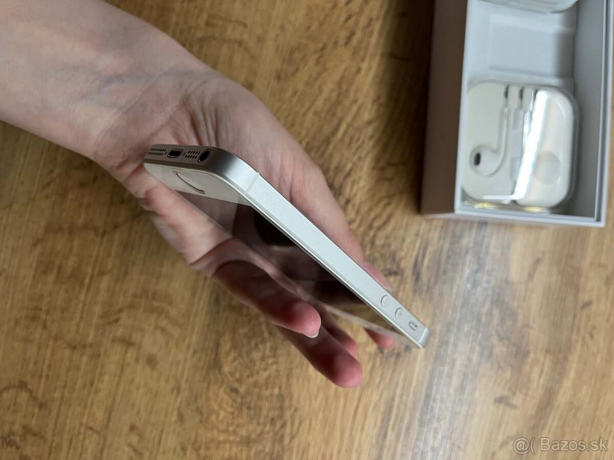 Iphone SE prvej generácie - 7