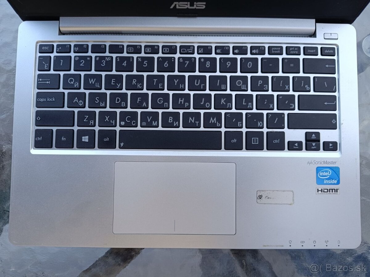 Kompaktný notebook ASUS X201E – 240GB SSD, Windows 7 - 7