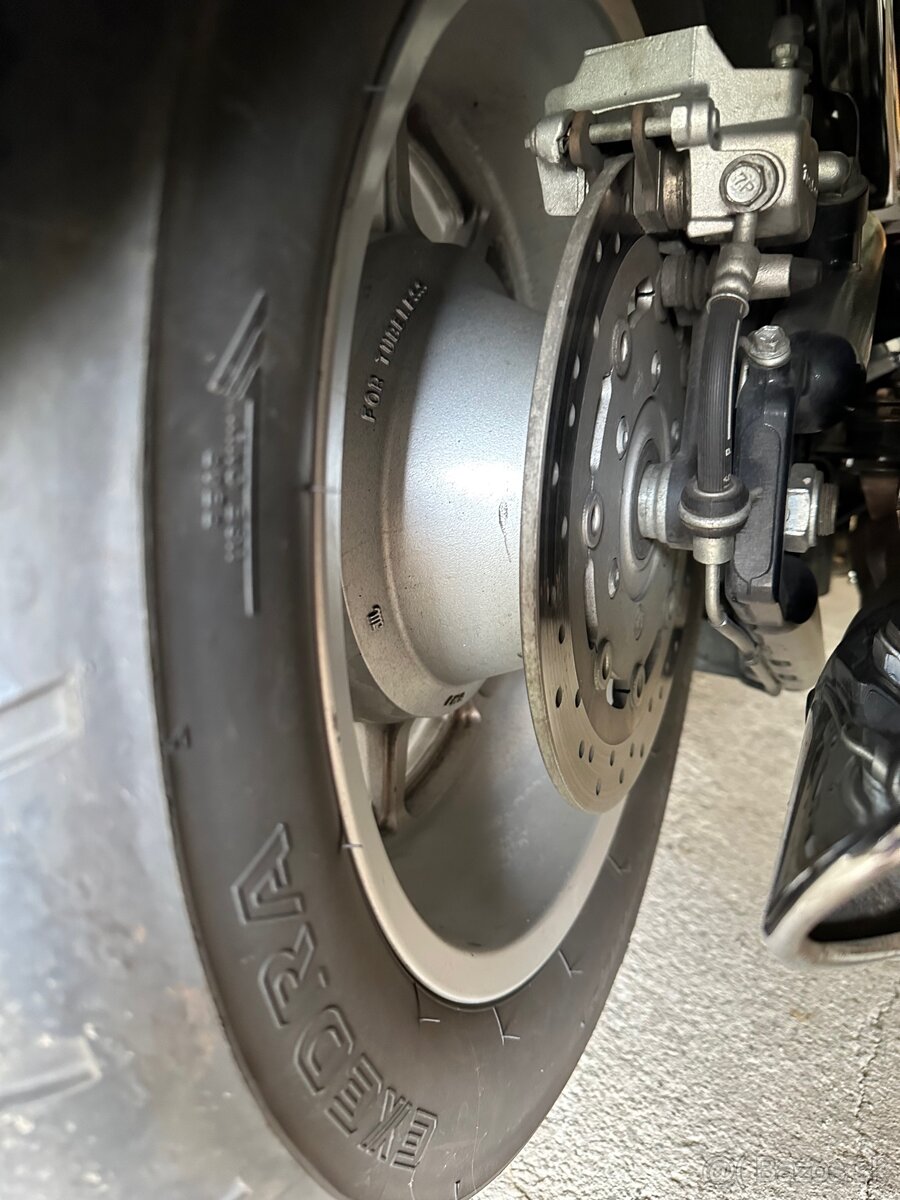 Suzuki Intruder VLR1800 - 7