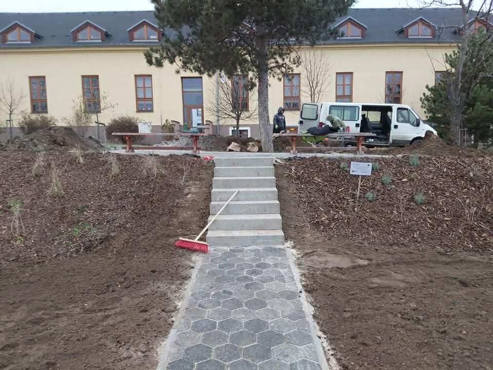 Hľadám stavebné práce - 7