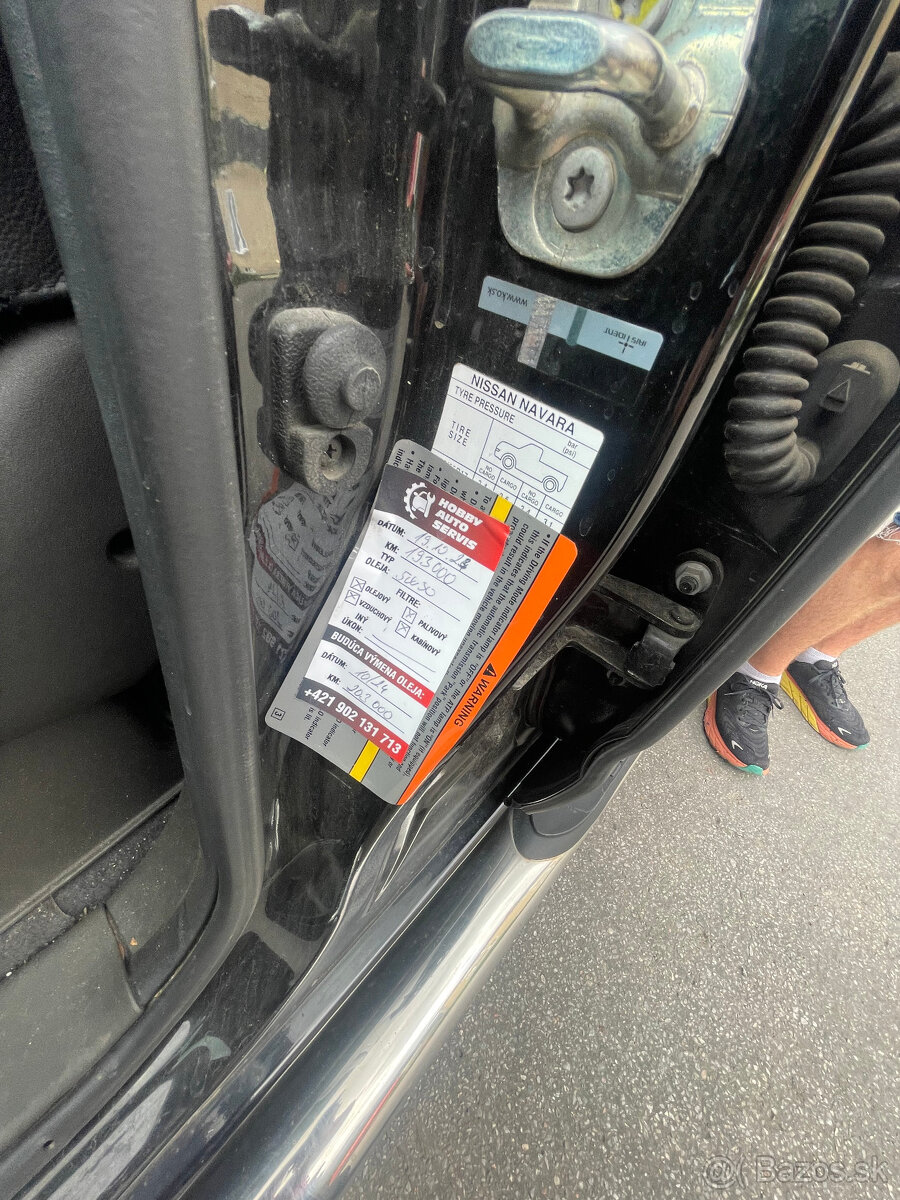 Nissan Navara 2,5 D 4x4 - 7