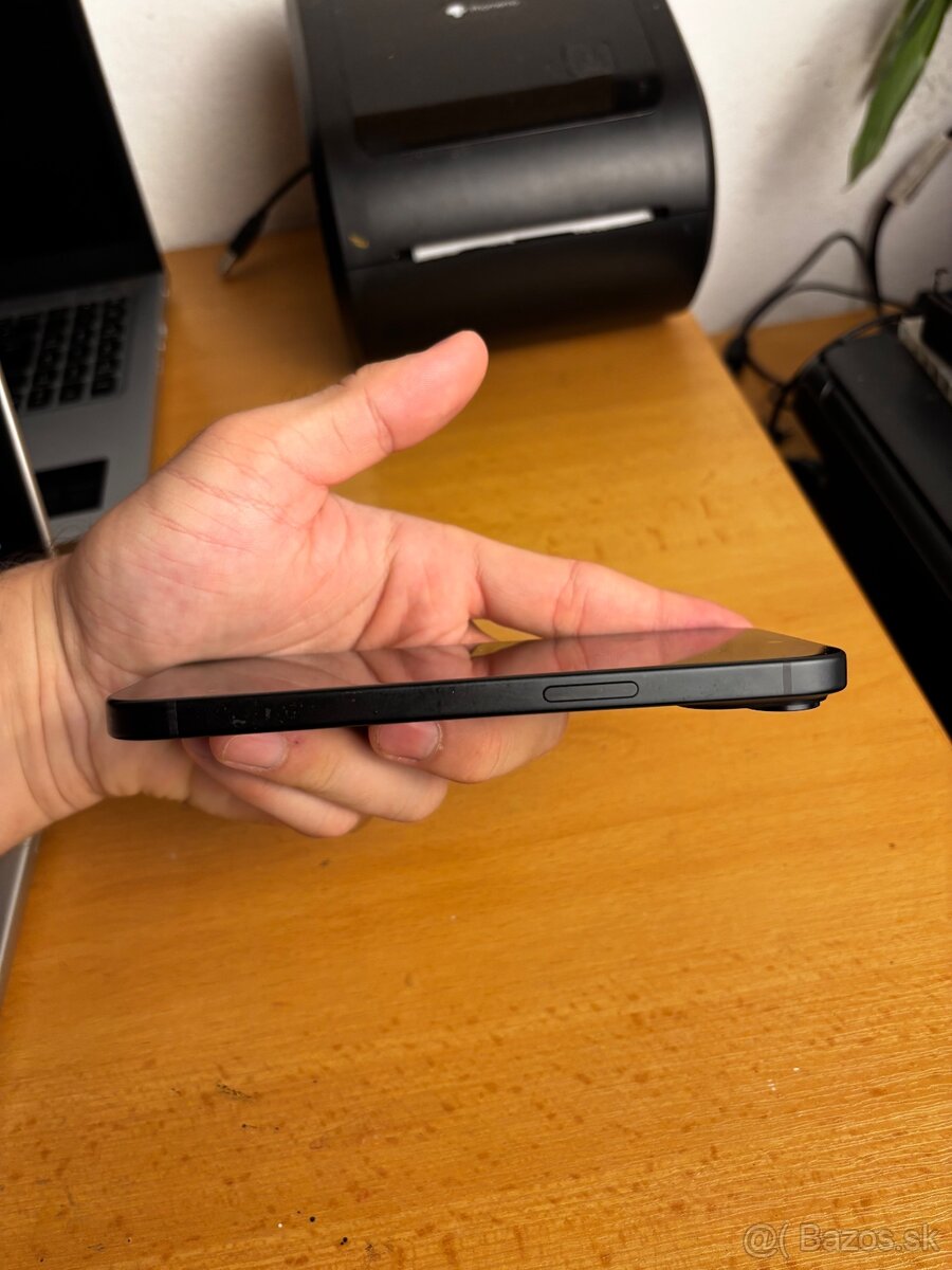 Iphone 15 256GB čierny - 7
