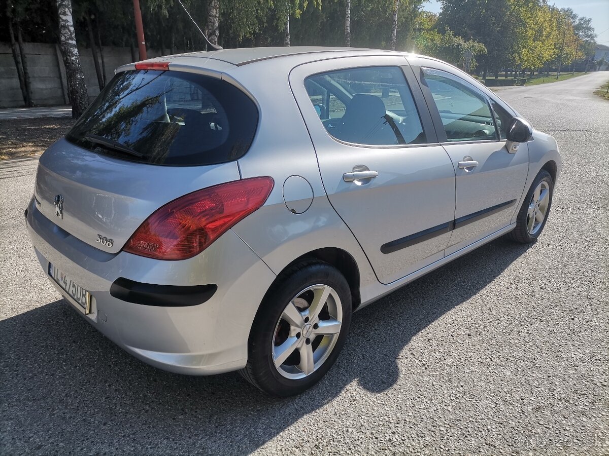 Peugeot 308 , BENZIN kupované v SR - 7
