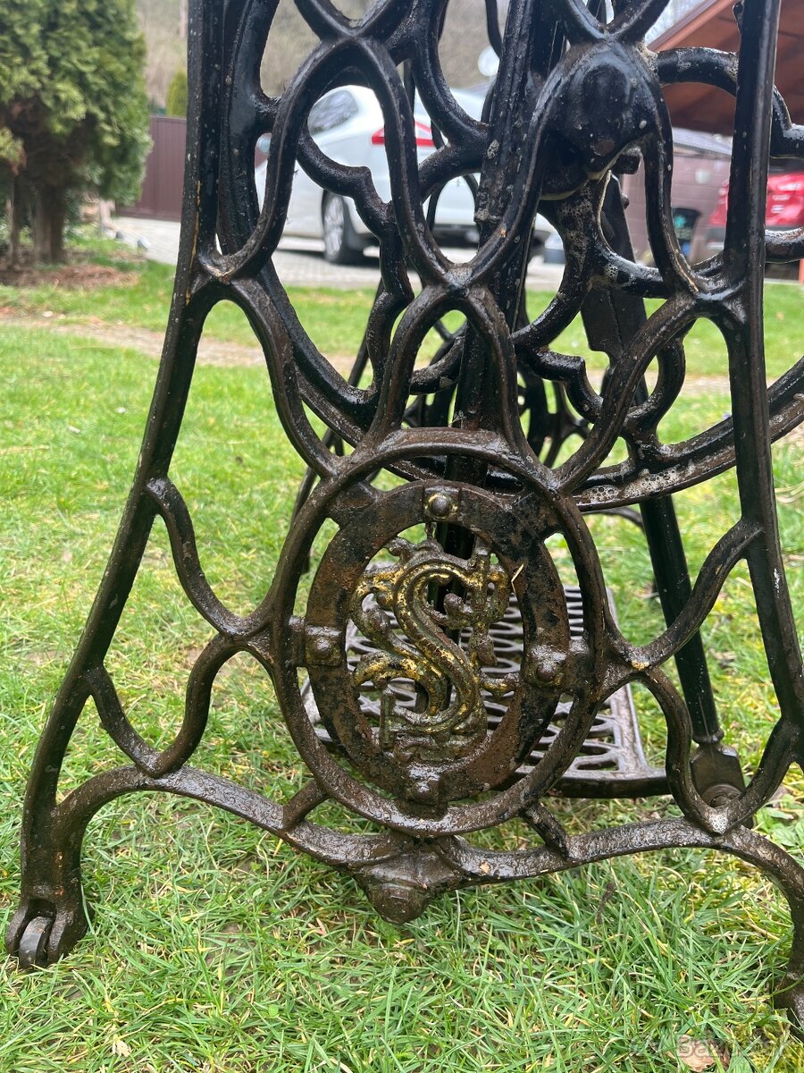 Šijací stroj Singer - 7