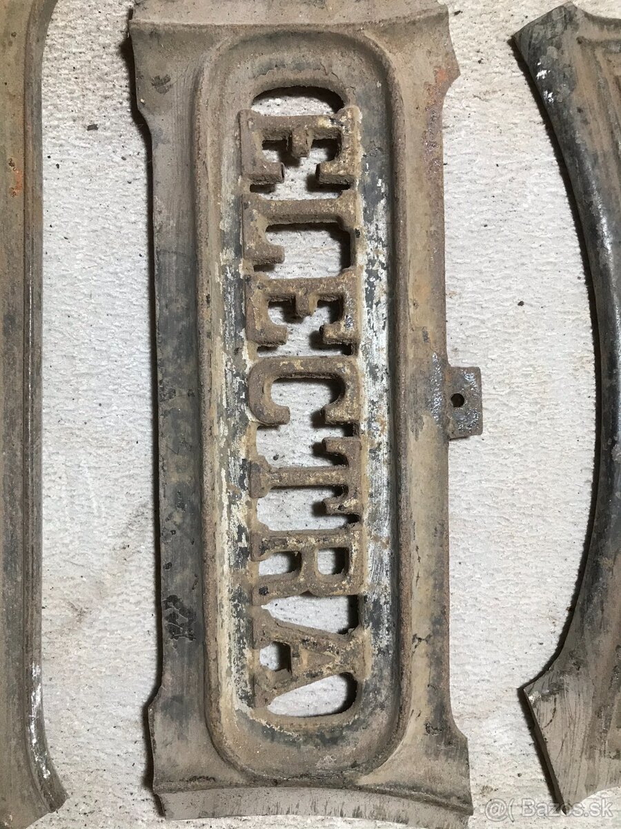 Liatinové dekorácie - 7