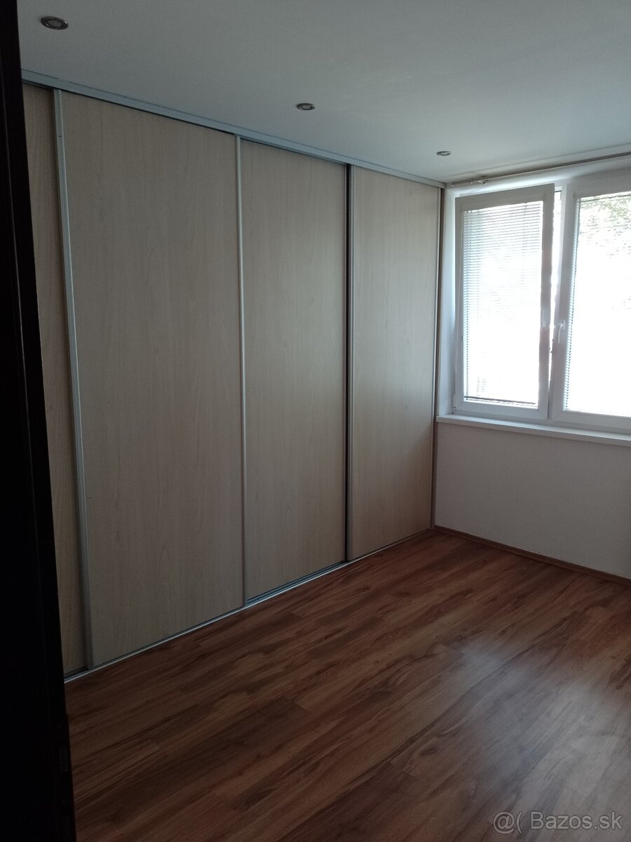 Prenájom 2 izbový byt sídlisko III Presov - 7