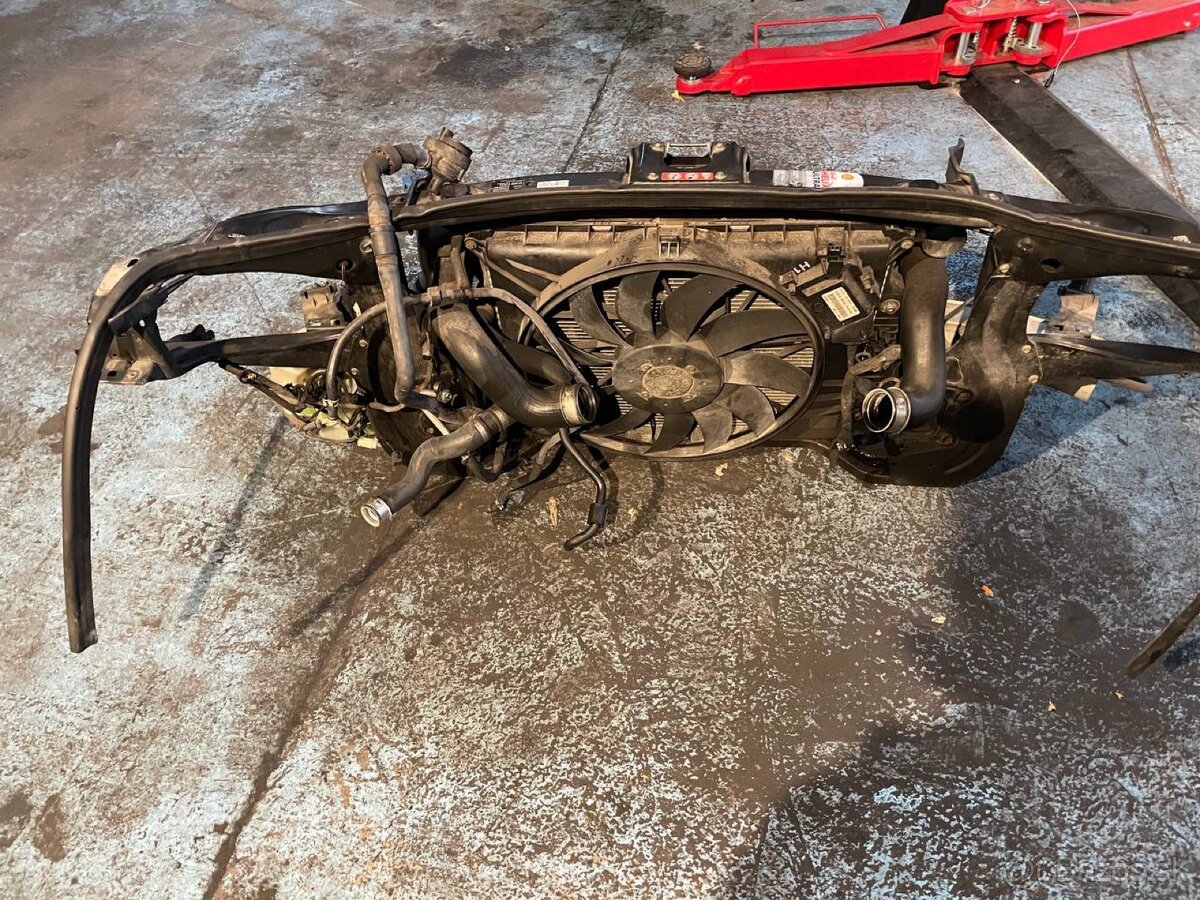 Chladičova stena Mercedes ML W164 (320CDI) - 7