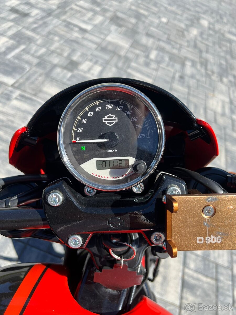 Harley Davidson Street Rod 750 - 7