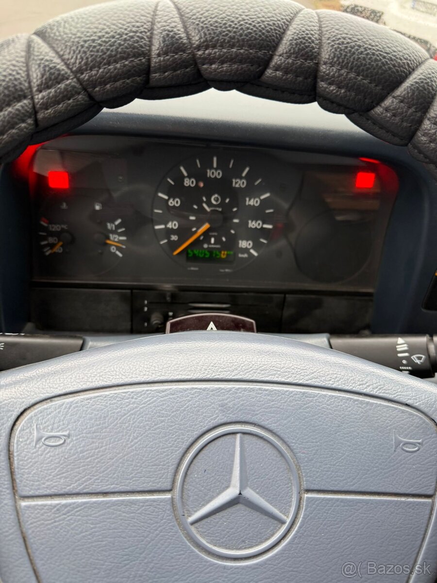 Odťahovka Mercedes-Benz - 7