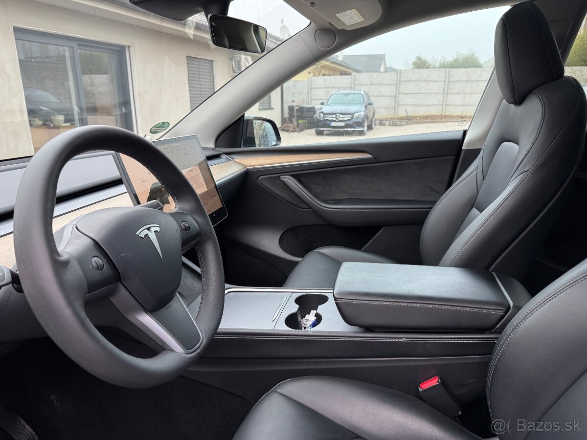 Tesla Y Long Range 4x4 EAP Ťažné - 7
