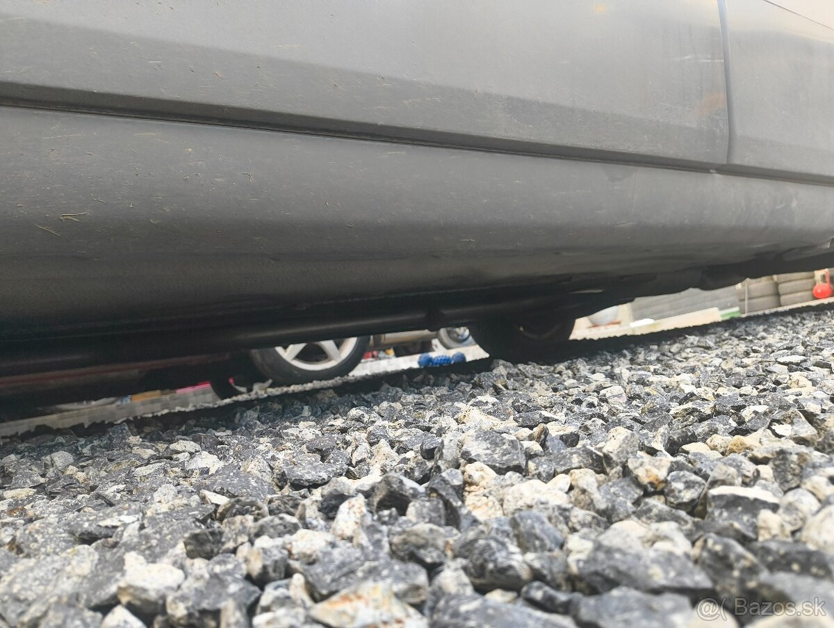 Mercedes C200D,Typ 124.120 = Mercedes-Benz W124 200D (OM601) - 7