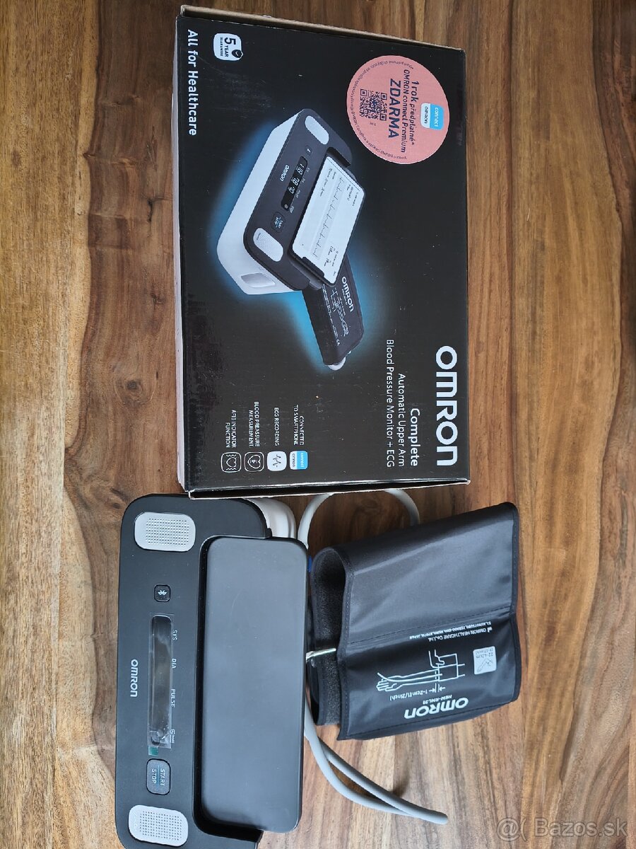 OMRON Complete tlakomer a EKG v 1 pristroji - 7