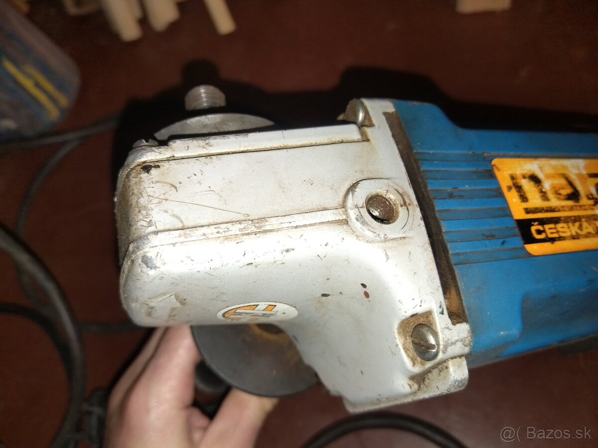 Narex EBU 15 - S uhlová brúska - 7