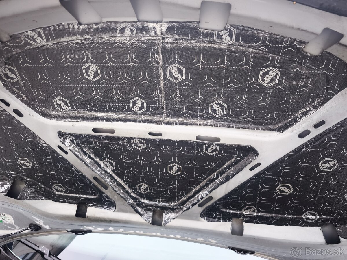 Predám VW golf 6 variant 1.6 tdi 77kw - 7