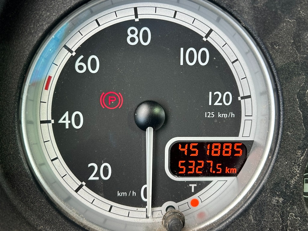 Ramenovy nosič kontajnerov DAF . - 7