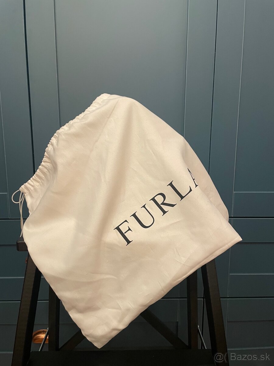 Sivá kožená kabelka Furla - 7