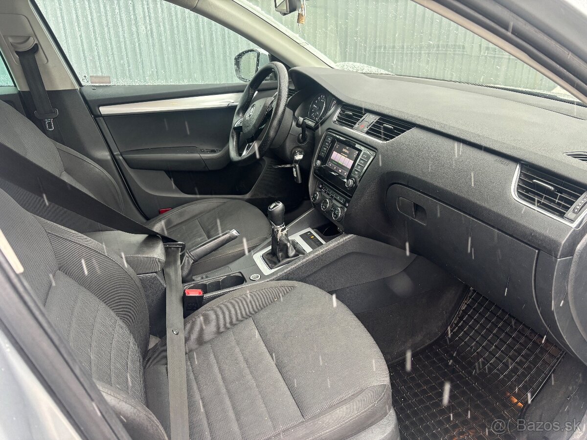 Škoda Octavia 3 1.6 TDI 77kw M/6 - 7