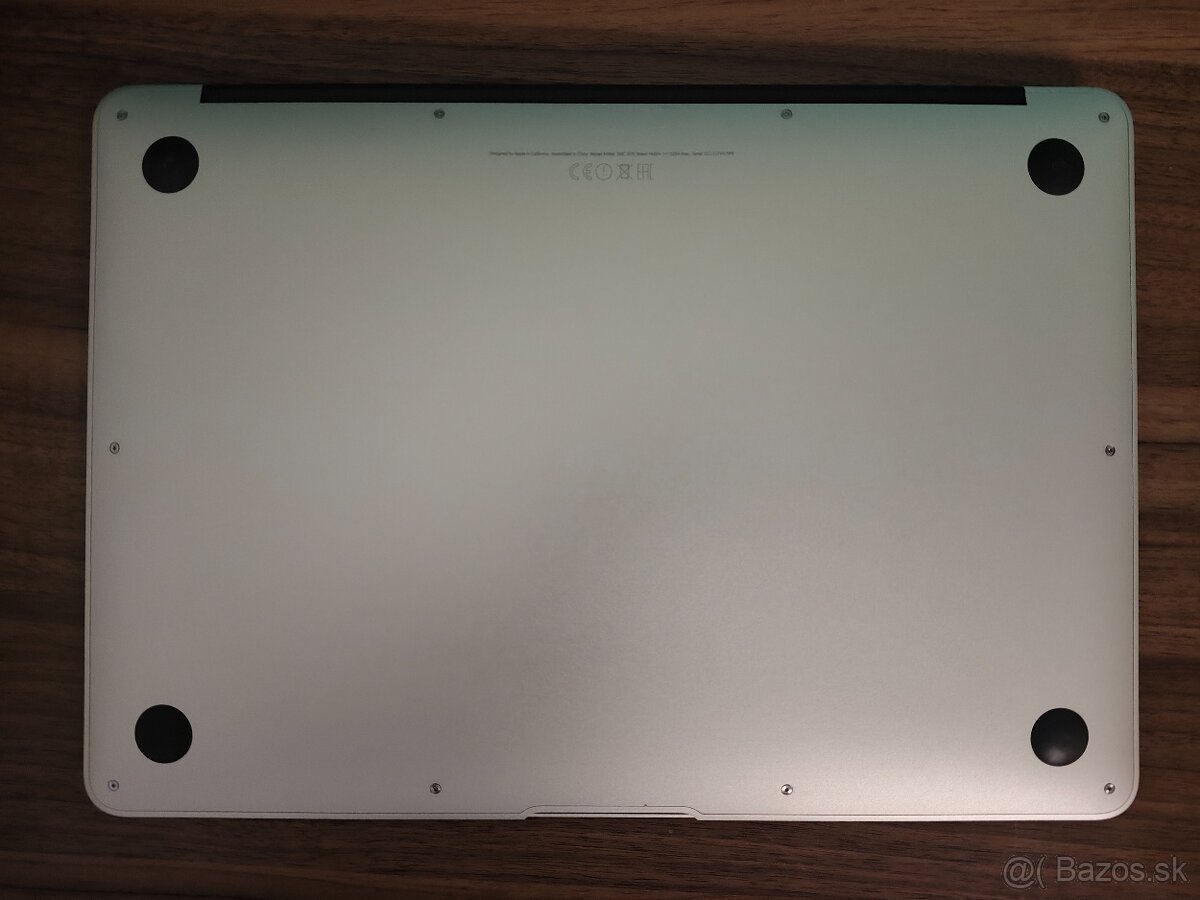 Apple MacBook Air 2017 – i5 / 8GB / 128GB - 7