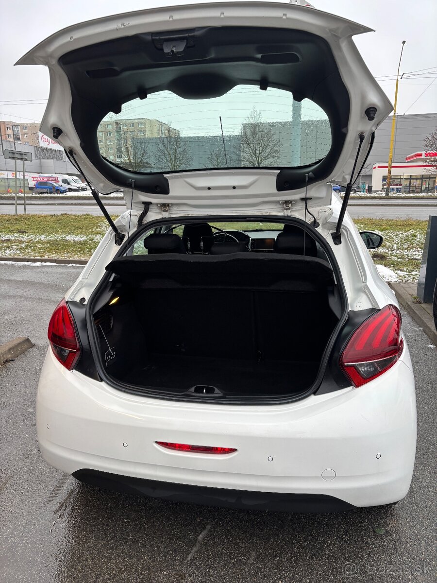 Peugeot 208 1.6 BlueHDi - 7