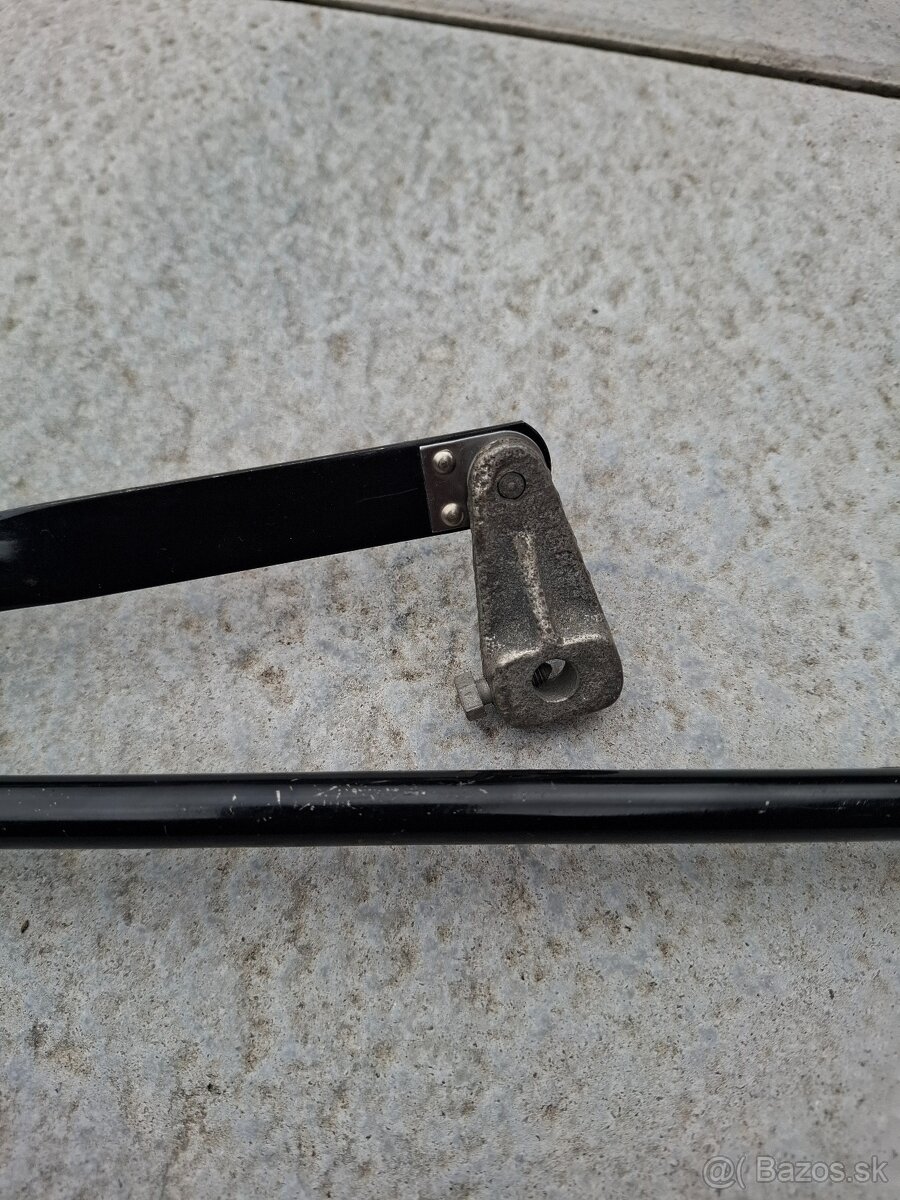 Táhla stěračů Škoda 1203 - 7